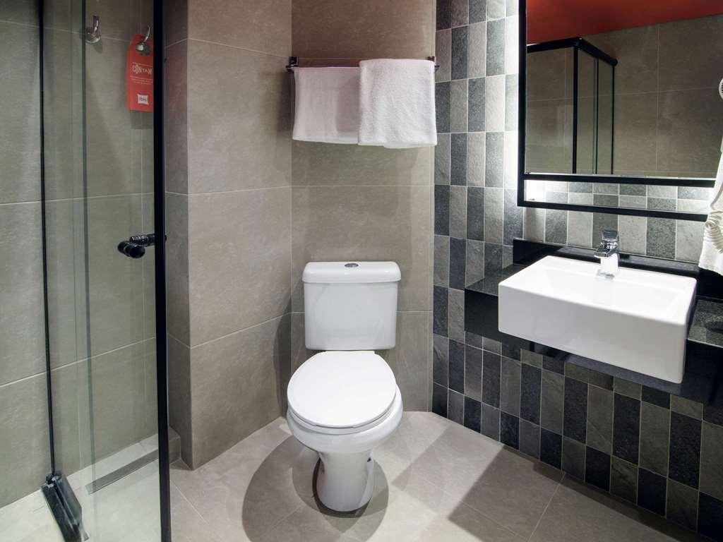 Ibis Batel Hotel 3*